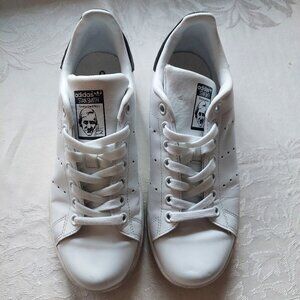 Adidas Stan Smiths Women's Size 6.5, Black and White